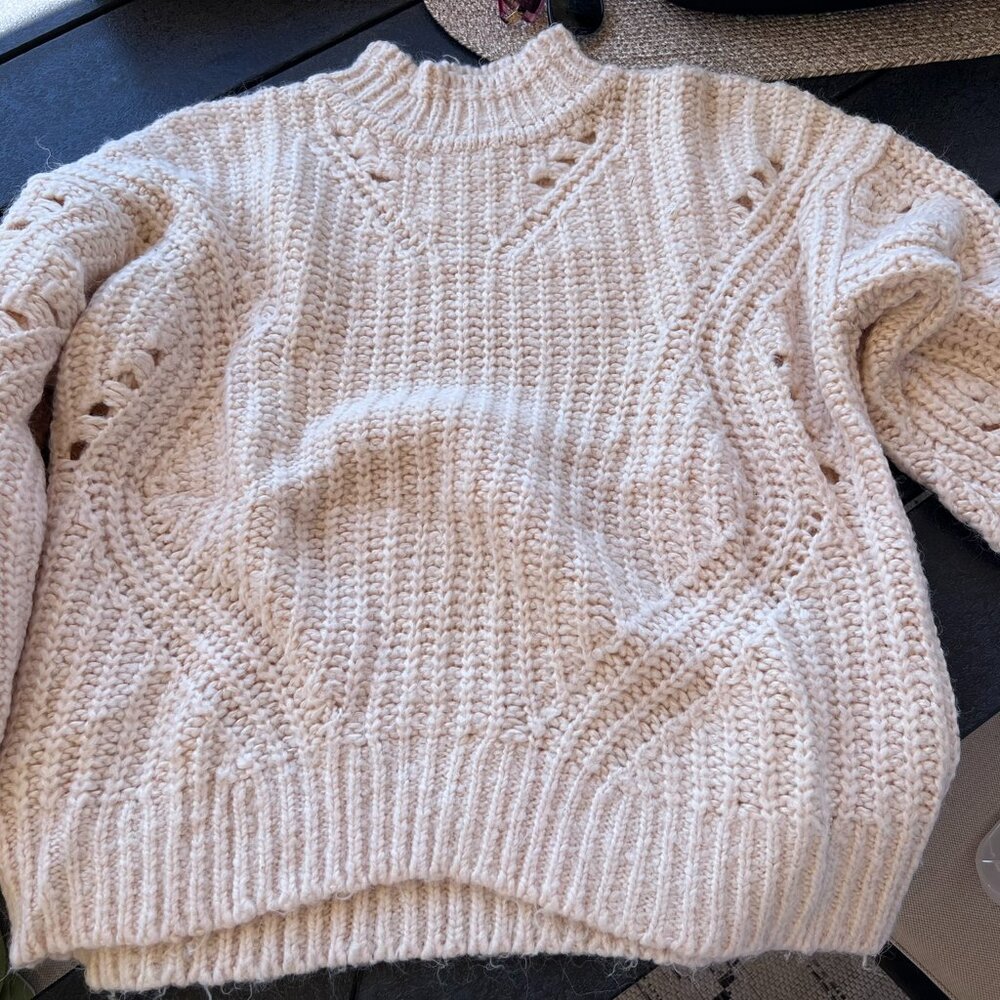NWOT SZXL LOFT pullover sweater. soft and warm.